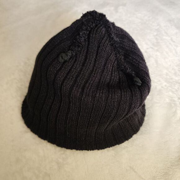 Minnie Mouse Inspired Childs Beanie Hat with Bow - Picture 6 of 6